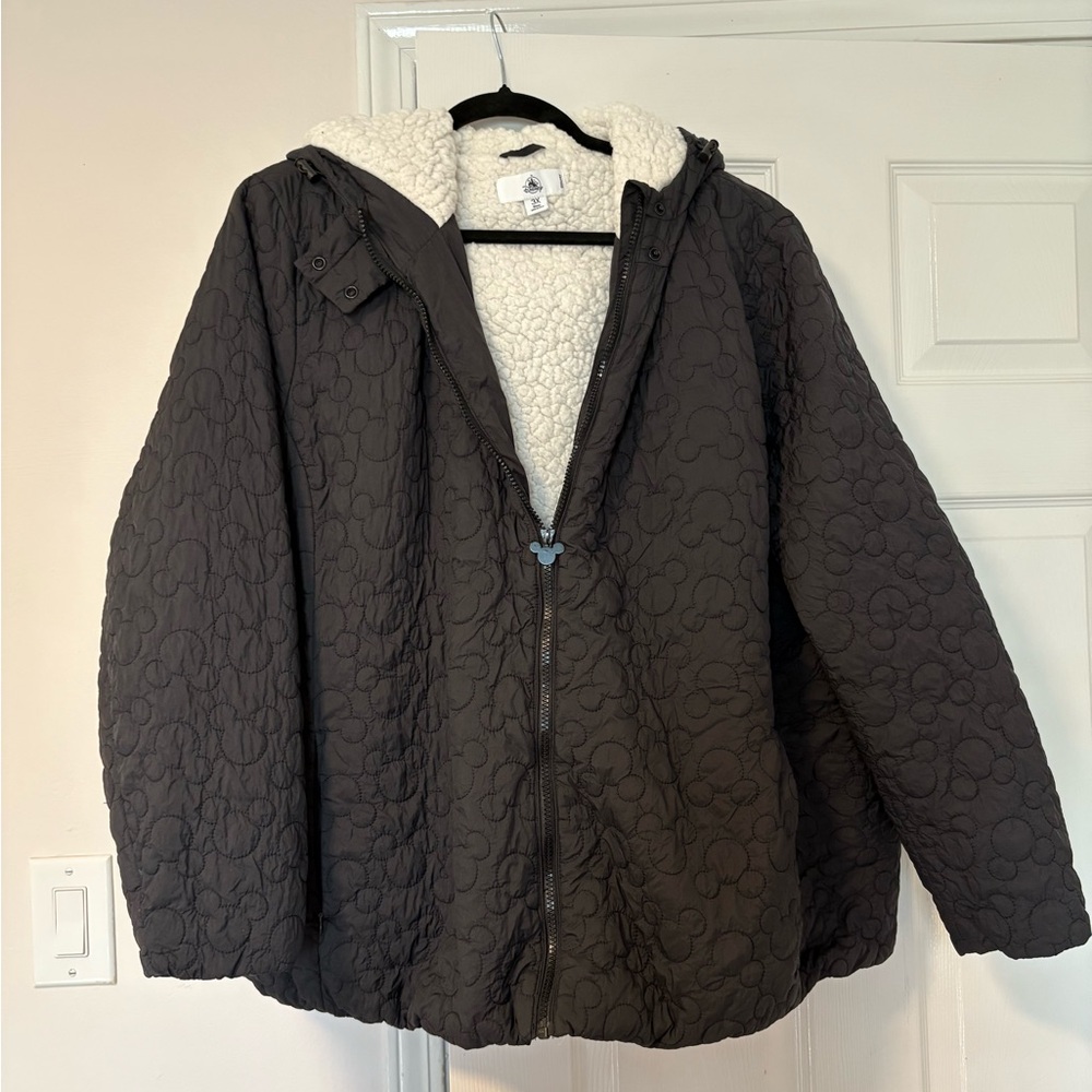 Disney Parks Black Quilted Jacket with White Sherpa Lining 3XL